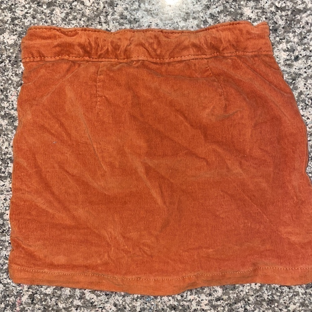 Old Navy corduroy button down skirt. Size small - Picture 3 of 4